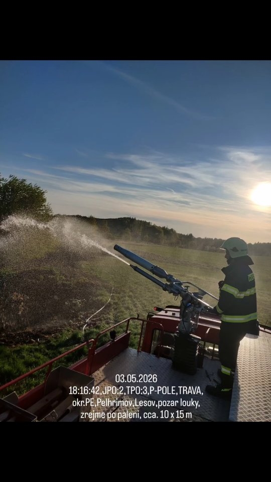 🚨Výjezd jednotky č. 4/2026🚨
03.05.2026 18:16:42,JPO:2,TPO:3,P-POLE,TRAVA,okr.PE,Pelhrimov,Lesov,pozar louky, zrejme po paleni, cca. 10×15m #jsdhrynarec #hasici #vyjezd #firefighter #fire